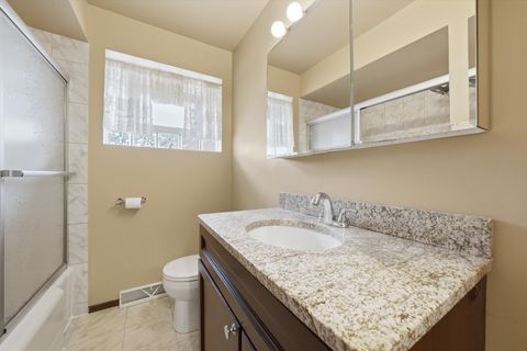 Tiny photo for 15201 Sunset Drive, Dolton, IL 60419 (MLS # 12620138)