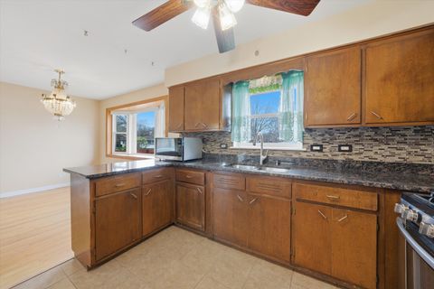 Tiny photo for 15201 Sunset Drive, Dolton, IL 60419 (MLS # 12620138)