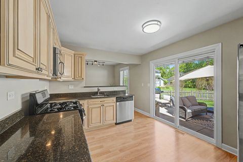 Tiny photo for 405 Carriage Hill Road, Naperville, IL 60565 (MLS # 12645693)