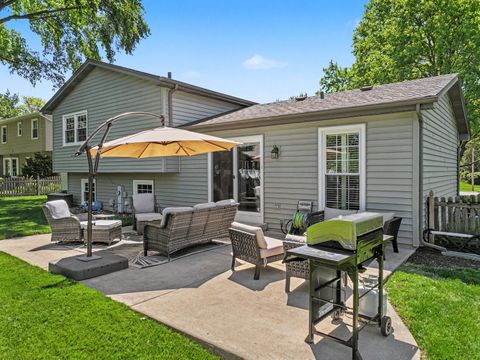 Tiny photo for 405 Carriage Hill Road, Naperville, IL 60565 (MLS # 12645693)