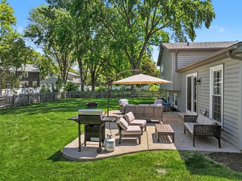 Tiny photo for 405 Carriage Hill Road, Naperville, IL 60565 (MLS # 12645693)