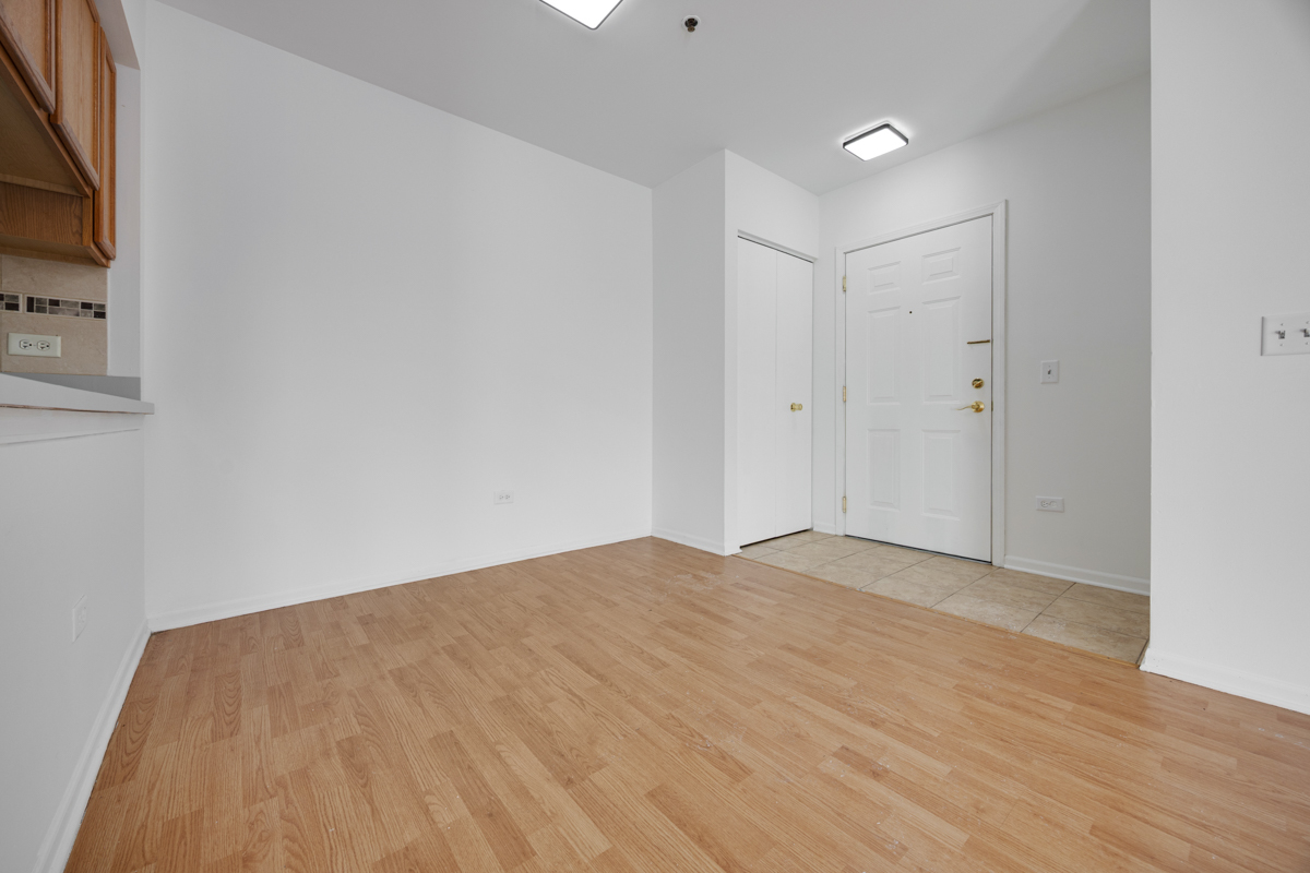 881 N Swift Road 203