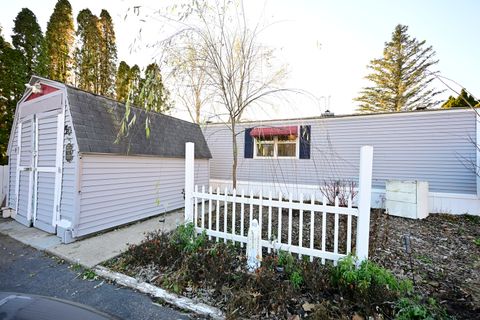 50 Beacon Bay Court, Lakemoor, IL 60051 - #: 12641625