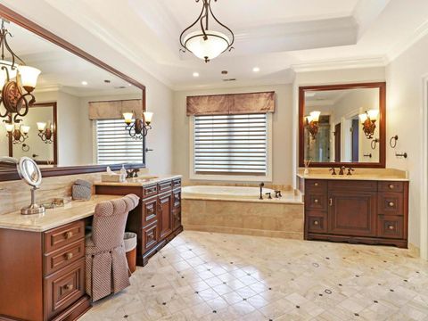 Tiny photo for 34 Abbey Woods Drive, Barrington Hills, IL 60010 (MLS # 12525909)