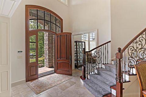 Tiny photo for 34 Abbey Woods Drive, Barrington Hills, IL 60010 (MLS # 12525909)