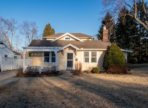 Photo of 2109 N Washington Avenue, Danville, IL 61832 (MLS # 12590601)