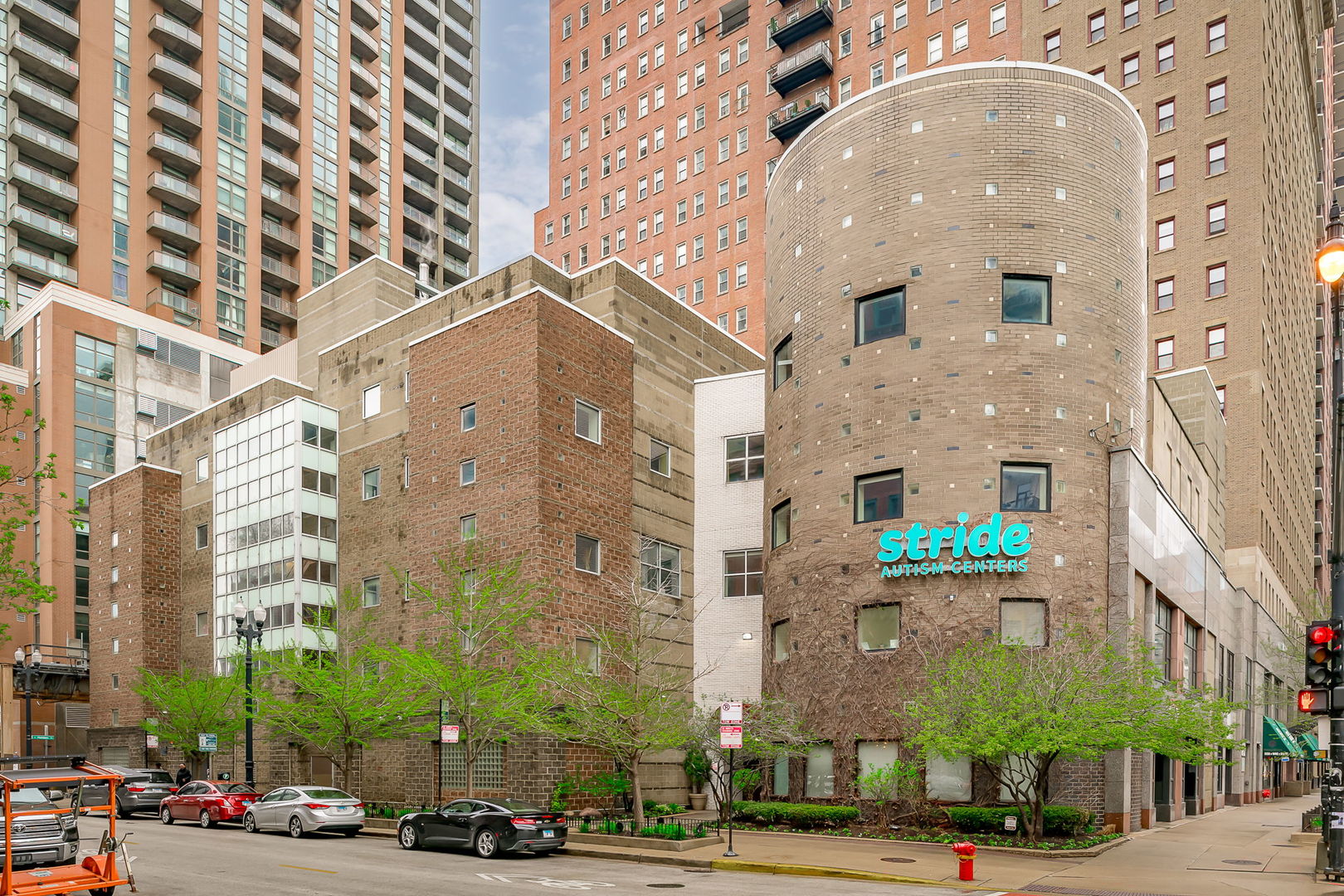 40 E 9th Street 1417
