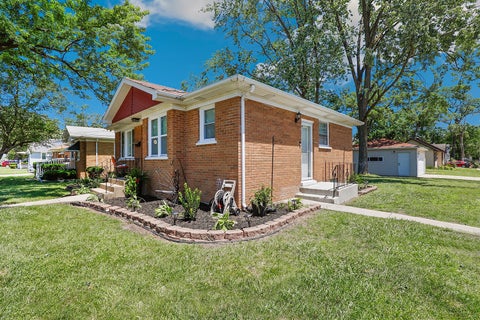 Tiny photo for 15641 S Park Avenue, South Holland, IL 60473 (MLS # 12757321)