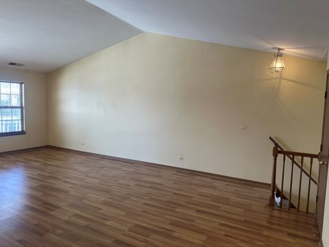 Tiny photo for 12 TRUMAN Court #B, Streamwood, IL 60107 (MLS # 12550289)