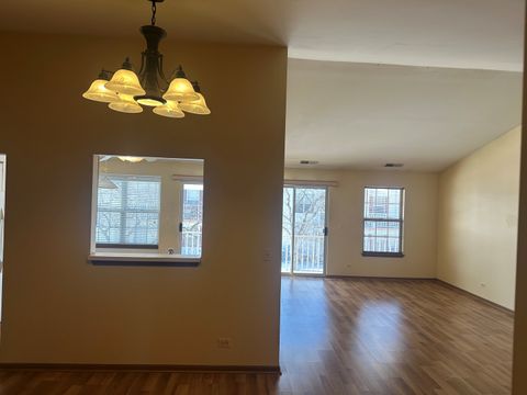 Tiny photo for 12 TRUMAN Court #B, Streamwood, IL 60107 (MLS # 12550289)