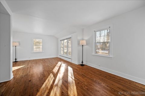 Tiny photo for 1326 Elm Street, St. Charles, IL 60174 (MLS # 12534859)