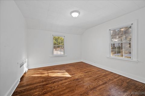 Tiny photo for 1326 Elm Street, St. Charles, IL 60174 (MLS # 12534859)