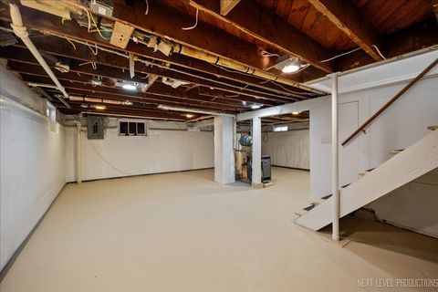 Tiny photo for 1326 Elm Street, St. Charles, IL 60174 (MLS # 12534859)