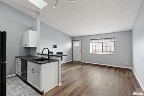 Tiny photo for 4015 LILLIE Avenue #108, Davenport, IA 52806 (MLS # QC4269963)