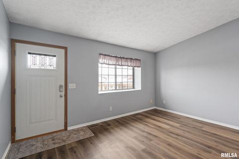 Tiny photo for 4015 LILLIE Avenue #108, Davenport, IA 52806 (MLS # QC4269963)