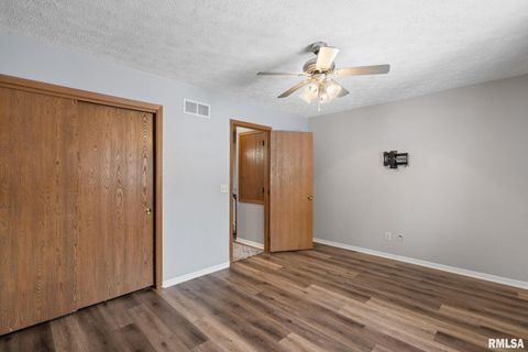 Tiny photo for 4015 LILLIE Avenue #108, Davenport, IA 52806 (MLS # QC4269963)