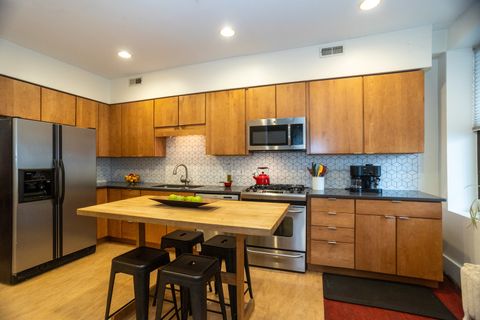 Tiny photo for 912 W Margate Terrace #2, Chicago, IL 60640 (MLS # 12473606)