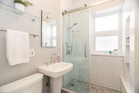 Tiny photo for 912 W Margate Terrace #2, Chicago, IL 60640 (MLS # 12473606)