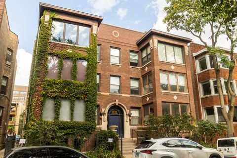 Photo of 912 W Margate Terrace #2, Chicago, IL 60640 (MLS # 12473606)