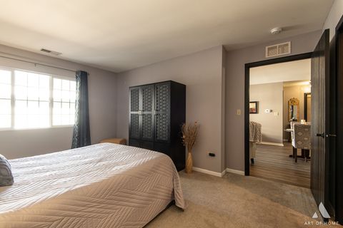 Tiny photo for 801 N McLean Boulevard #324, Elgin, IL 60123 (MLS # 12566083)