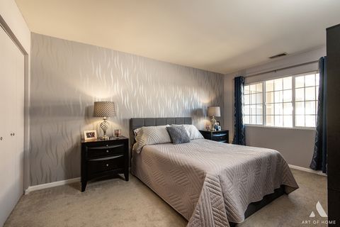 Tiny photo for 801 N McLean Boulevard #324, Elgin, IL 60123 (MLS # 12566083)