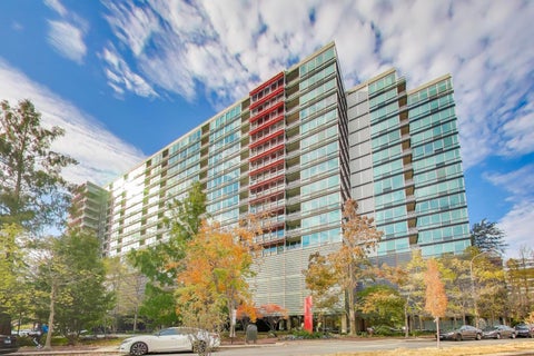 Photo of 800 Elgin Road #1419, Evanston, IL 60201 (MLS # 12752680)