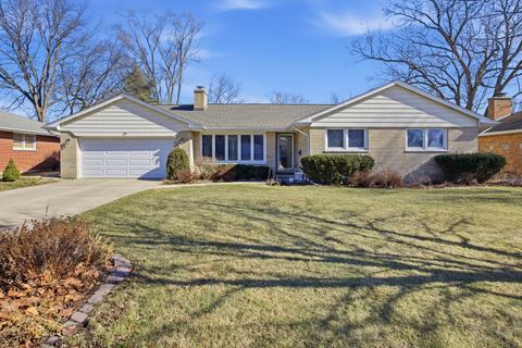 27 S Kaspar Avenue Arlington Heights IL 60005