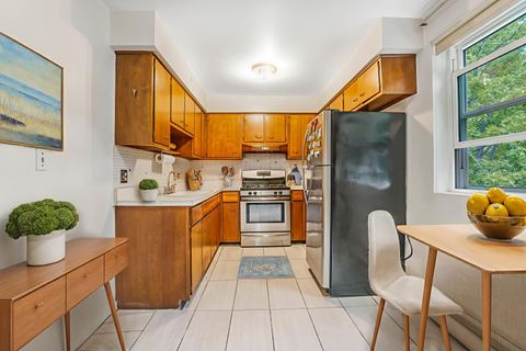 Tiny photo for 4856 N Paulina Street #3W, Chicago, IL 60640 (MLS # 12473495)