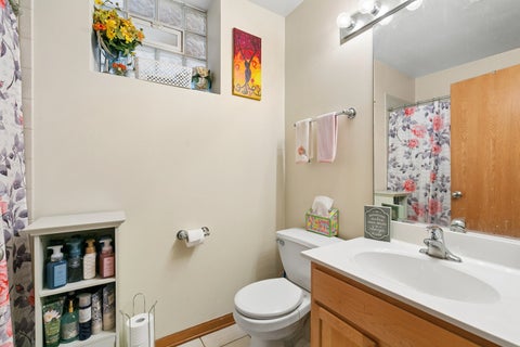 Tiny photo for 4426 S Calumet Avenue, Chicago, IL 60653 (MLS # 12756762)