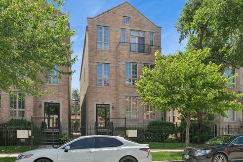 Tiny photo for 4426 S Calumet Avenue, Chicago, IL 60653 (MLS # 12756762)