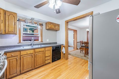 Tiny photo for 11017 S Campbell Avenue, Chicago, IL 60655 (MLS # 12490109)