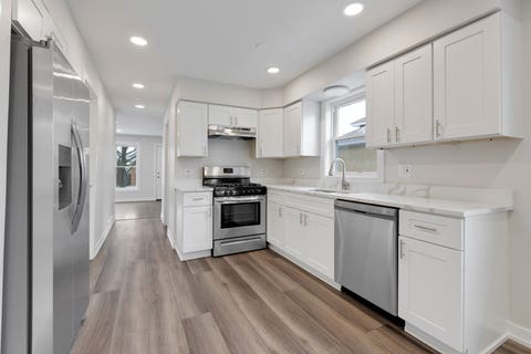 Tiny photo for 4933 N Keeler Avenue, Chicago, IL 60630 (MLS # 12680024)