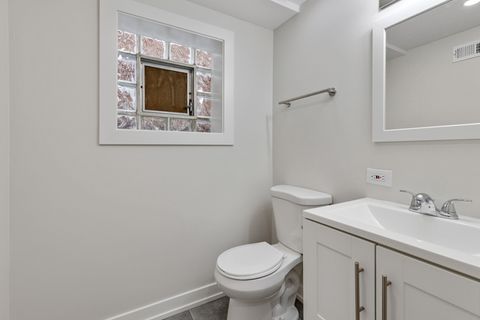 Tiny photo for 4933 N Keeler Avenue, Chicago, IL 60630 (MLS # 12680024)