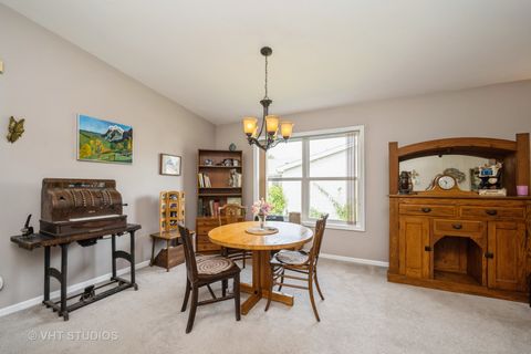 Tiny photo for 1016 Castleton Court, Grayslake, IL 60030 (MLS # 12693121)