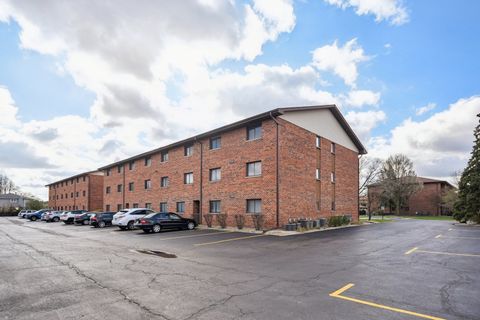 Tiny photo for 8218 Cobblestone Drive #3D, Palos Hills, IL 60465 (MLS # 12609180)