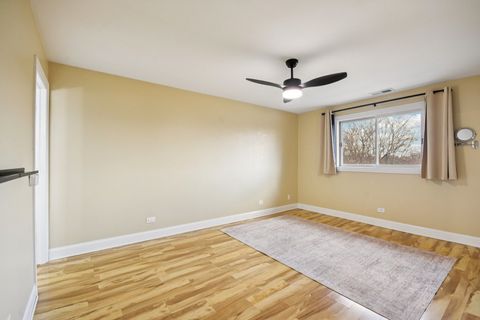 Tiny photo for 8218 Cobblestone Drive #3D, Palos Hills, IL 60465 (MLS # 12609180)
