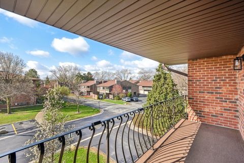 Tiny photo for 8218 Cobblestone Drive #3D, Palos Hills, IL 60465 (MLS # 12609180)