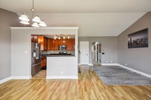 Tiny photo for 8218 Cobblestone Drive #3D, Palos Hills, IL 60465 (MLS # 12609180)