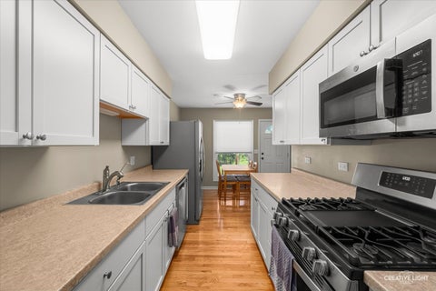 Tiny photo for 541 Dean Drive, South Elgin, IL 60177 (MLS # 12775622)