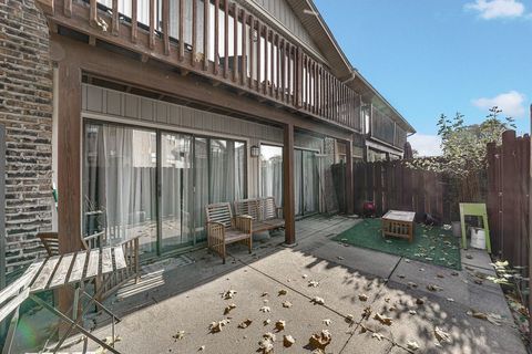 Tiny photo for 1335 GIFFORD Court #A, Hanover Park, IL 60133 (MLS # 12505441)