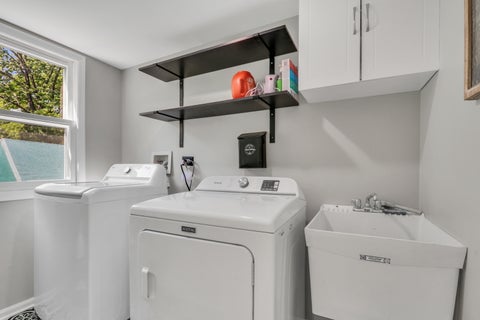 Tiny photo for 90 Southfield Drive, Vernon Hills, IL 60061 (MLS # 12679247)