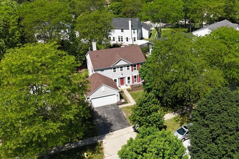 Tiny photo for 90 Southfield Drive, Vernon Hills, IL 60061 (MLS # 12679247)