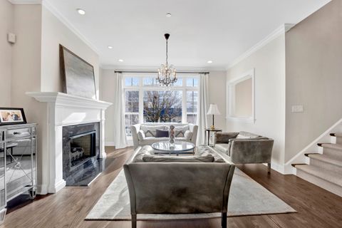 Tiny photo for 460 PENNSYLVANIA Avenue #C, Glen Ellyn, IL 60137 (MLS # 12489369)