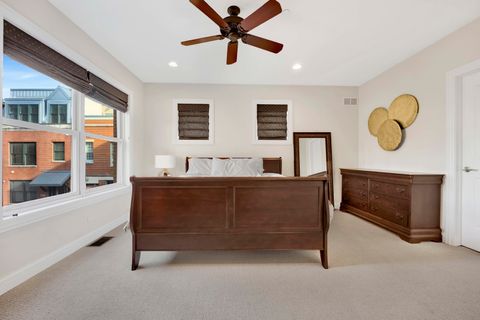 Tiny photo for 460 PENNSYLVANIA Avenue #C, Glen Ellyn, IL 60137 (MLS # 12489369)