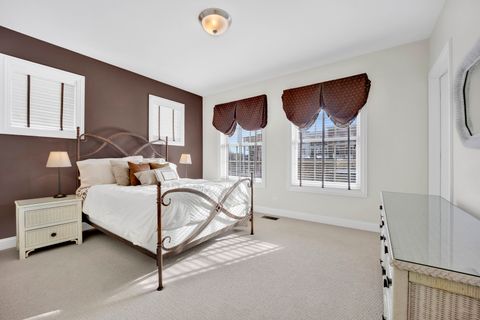 Tiny photo for 460 PENNSYLVANIA Avenue #C, Glen Ellyn, IL 60137 (MLS # 12489369)