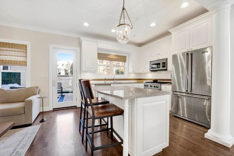 Tiny photo for 460 PENNSYLVANIA Avenue #C, Glen Ellyn, IL 60137 (MLS # 12489369)