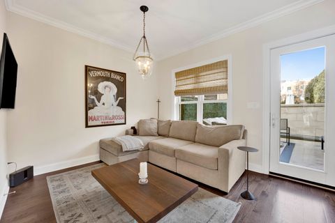 Tiny photo for 460 PENNSYLVANIA Avenue #C, Glen Ellyn, IL 60137 (MLS # 12489369)