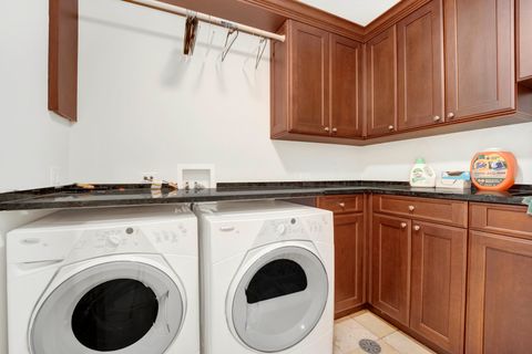 Tiny photo for 460 PENNSYLVANIA Avenue #C, Glen Ellyn, IL 60137 (MLS # 12489369)