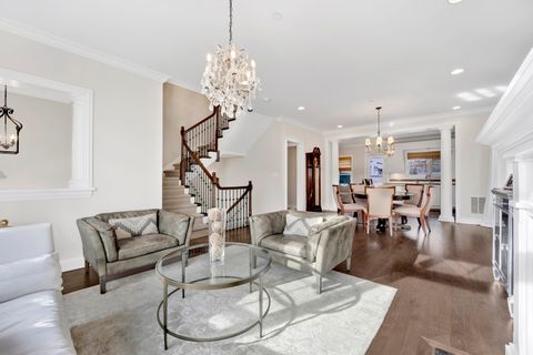 Tiny photo for 460 PENNSYLVANIA Avenue #C, Glen Ellyn, IL 60137 (MLS # 12489369)