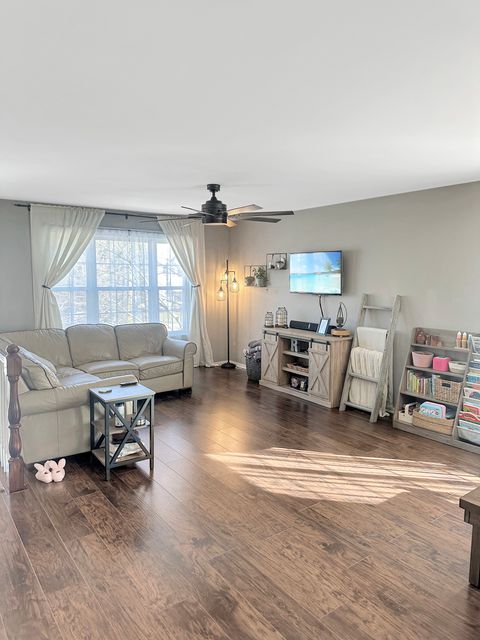 Tiny photo for 1260 Derry Lane, Pingree Grove, IL 60140 (MLS # 12596034)